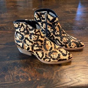 Gianni Bini Boots.